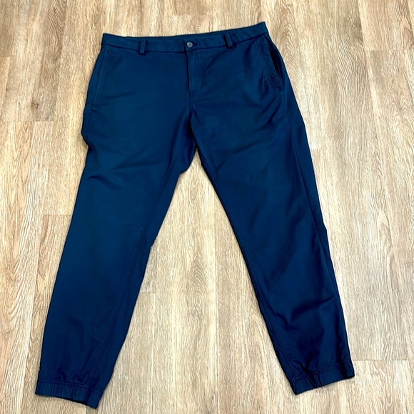 lululemon athletica Other - Lululemon Men’s pants. Size 38.